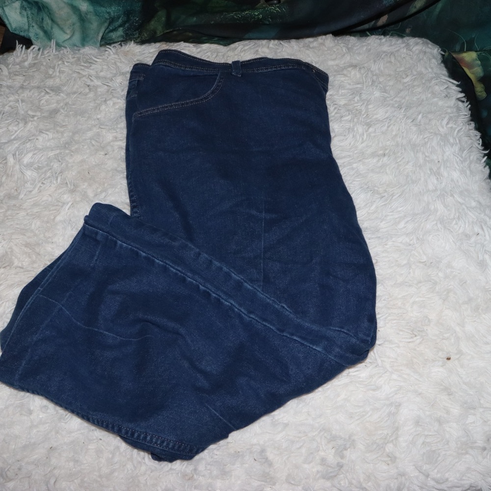 Men’s Basic Editions Blue Jeans